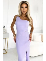 317-6 Dlhé šaty s volánom a asymetrickým výstrihom - levanduľové