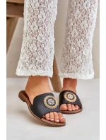 Skórzane Klapki Z Ozdobą Na Płaskim Obcasie Zazoo 3047/O Czarne