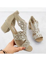 Dámske sandále na podpätku so zirkónmi v béžovej farbe Rieker 64773-61 Dámske sandále na podpätku so zirkónmi v béžovej farbe Rieker 64773-61