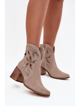Dámske semišové čižmy s otvormi na podpätku Zazoo 3690 beige