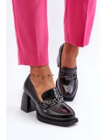 Lakované čierne lodičky Terimene s hrubými podpätkami