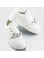 Biele dámske športové topánky s retiazkou (B-545)