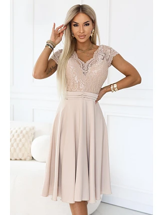 381-7 Éterické šifónové šaty LINDA s čipkovým výstrihom - béžové