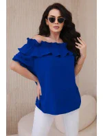 Španielska blúzka s ozdobným volánom v chrpovo modrej farbe Španielska blúzka s ozdobným volánom v chrpovo modrej farbe
