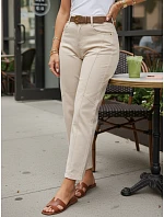 Dámske džínsy s opaskom mom fit béžové FashionStreet UY3056