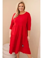 Dámske bavlnené šaty s volánmi a volánovými rukávmi v červenej farbe
