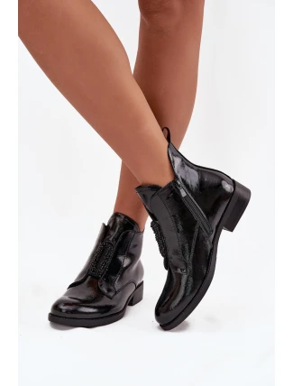 Lakierowane Ocieplane Botki Damskie Z Ozdobnym Detalem S.Barski HY52-525 Czarne