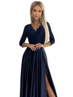 AMBER - Tmavomodré dlhé dámske krajovo-saténové šaty s výstrihom 309-7