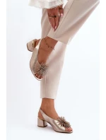 Skórzane Sandały Z Ozdobą Laura Messi 2719 Złote