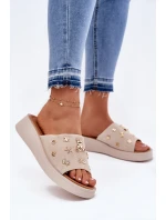 Zamszowe Klapki Damskie Z Przypinkami Vinceza 66741 Beżowe