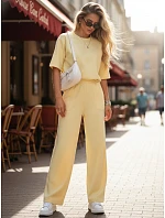 Dámske tepláky s krátkym rukávom žlté FashionStreet AY1167 Dámske tepláky s krátkym rukávom žlté FashionStreet AY1167