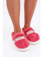 Futrzane Kapcie Z Ozdobnym Paskiem Różowe Savalithea