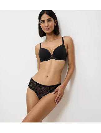 Triumph Amourette Charm - hladká podprsenka s kosticami a výplňou Triumph