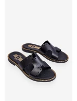 Zazoo 40326 Dámske žabky s ozdobnými výrezmi Black Zazoo 40326 Dámske žabky s ozdobnými výrezmi Black