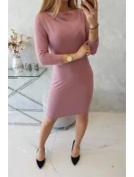 Klasické tmavo ružové šaty