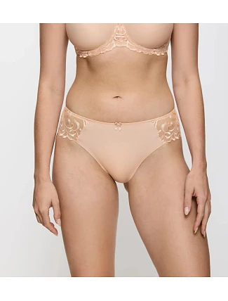 Triumph - nohavičky Tai Modern Finesse: zvodná čipka bez riasenia Triumph