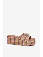 Klapki Damskie Na Koturnie Z Plecionką I Ozdobą Multikolor Isolene