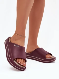 Dámske papuče na platforme Big Star SS274425 Burgundy