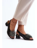 Skórzane Sandały Z Ozdobą Laura Messi 2719 Czarne