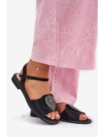 Damskie Sandały Na Płaskim Obcasie Z Ozdobą S.Barski KV51-098 Czarne