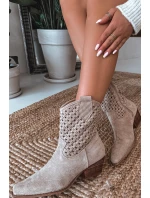 Dámské perforované kotníkové boty na podpatku béžové Ferissa