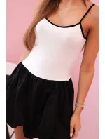 Dámske šaty bez ramienok s rozšírenou bavlnenou sukňou - biele