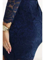 170-15 Čipkované šaty s dlhými rukávmi a výstrihom - tmavomodré