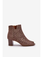 Ażurowe Botki Damskie Eko Zamszowe Na Słupku Z Odkrytymi Palcami Brązowe Halania