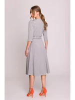 S404 Pletené šaty s opaskom na zaväzovanie - sivé