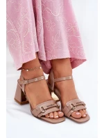 Skórzane Lakierowane Sandały Damskie Na Słupku Beżowe Mevonelle