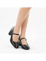 Čierne lodičky Sergio Leone na nízkom podpätku s remienkom PB176