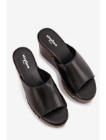 Dámské pantofle na platformě s cvočky černé Mareline