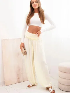 Dámske viskózové nohavice so širokými nohavicami a volánmi žlté