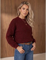 Klasický dámsky sveter s okrúhlym výstrihom v bordovej farbe FashionStreet MY2596 Klasický dámsky sveter s okrúhlym výstrihom v bordovej farbe FashionStreet MY2596