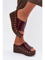 Dámské nazouváky na platformě a na podpatku s zlatými přezkami Bordó Farinelle