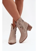 Dámske semišové čižmy s otvormi na podpätku Zazoo 3690 beige
