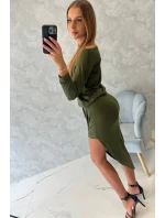 Asymetrické šaty s 3/4 rukávmi v khaki farbe