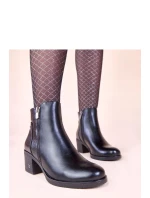 Topánky na podpätku model 222057 Solea Topánky na podpätku model 222057 Solea