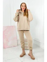 Izolovaná súprava s výšivkou Los Angeles svetlo béžová Izolovaná súprava s výšivkou Los Angeles svetlo béžová