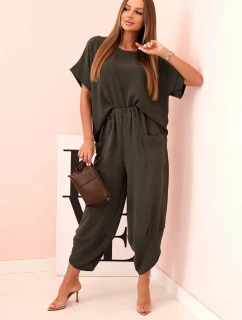 Viskózová blúzka + khaki nohavice