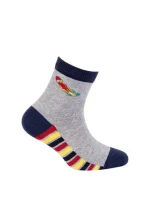 Chlapčenské vzorované ponožky Wola U24.P01;W24.P01 21-26 Chlapčenské vzorované ponožky Wola U24.P01;W24.P01 21-26
