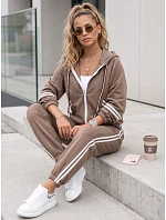 Dámska tepláková súprava s kapucňou a pruhmi Fango FashionStreet AY1217 Dámska tepláková súprava s kapucňou a pruhmi Fango FashionStreet AY1217