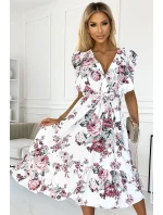 466-1 Šaty GABRIELLA s volánom, výstrihom a viazaním - BIELE S HRAJÚCIMI PINKAMI