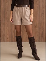 Elegantné dámske šortky s opaskom, béžové, FashionStreet SY0628 Elegantné dámske šortky s opaskom, béžové, FashionStreet SY0628