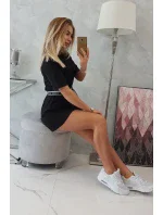 Šaty s ozdobným pásikom čierne