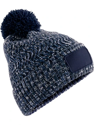 Beechfield B 331 Pletená čiapka s bambulou „Ramble Patch“ 53.0331 steel blue twist Beechfield B 331 Pletená čiapka s bambulou „Ramble Patch“ 53.0331 steel blue twist