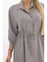 Šaty so zapínaním na gombíky a viazaním v páse sivé