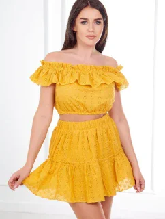 Vyšívaná súprava s horčicovou blúzkou s bodkami