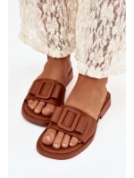 Dámské nazouváky na ploché podrážce s přezkou Camel Melivra