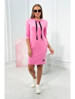 Šaty s viazaným výstrihom ružový